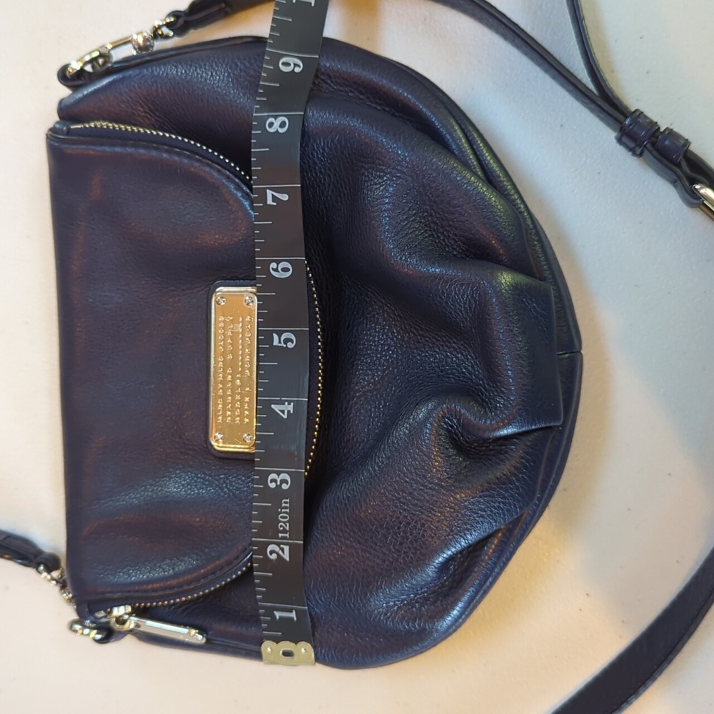 Marc by Marc Jacobs, Navy Blue Leather Crossbody Bag - Picture 3 of 10
